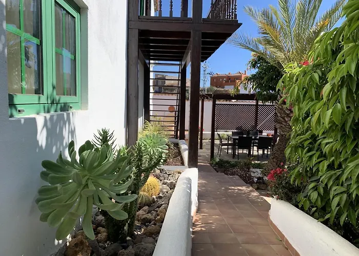 Jardines De Tamaide * Σαν Μιγκέλ ντε Αμπόνα