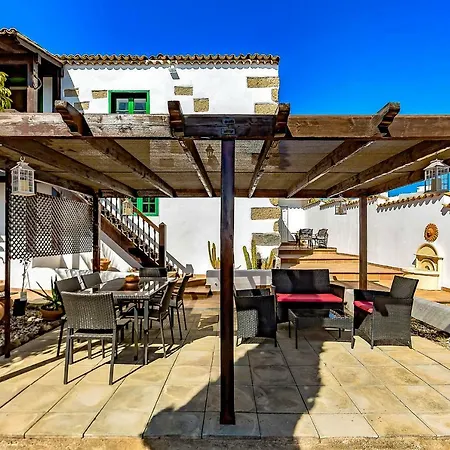 Jardines De Tamaide * سان ميغيل ذي أبونا